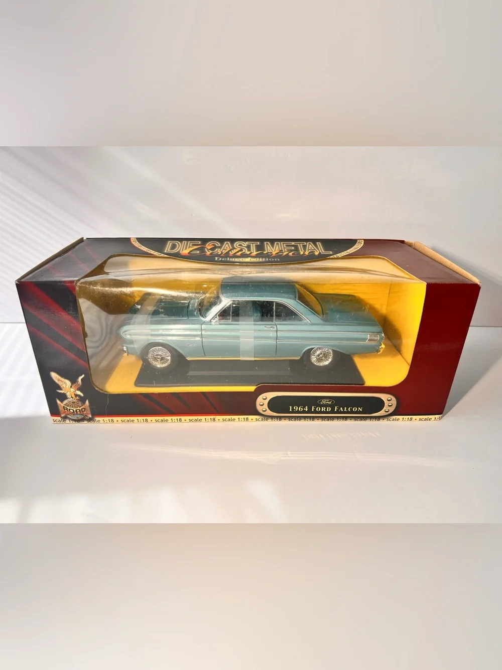 Yat Ming 1964 Ford Falcon 1:18 Road Signature Deluxe Diecast Blue #92708 Boxed